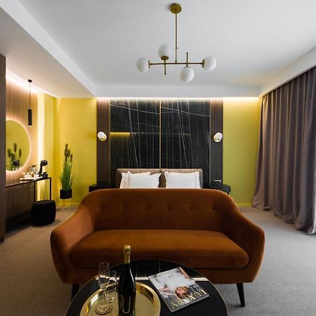 Luxury Sahara Noir Mamaia Nord Apartment Ngoại thất bức ảnh
