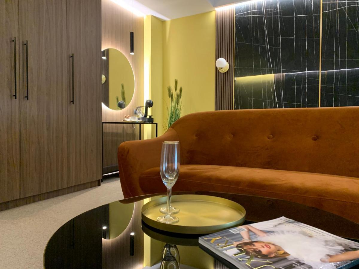 Luxury Sahara Noir Mamaia Nord Apartment Ngoại thất bức ảnh