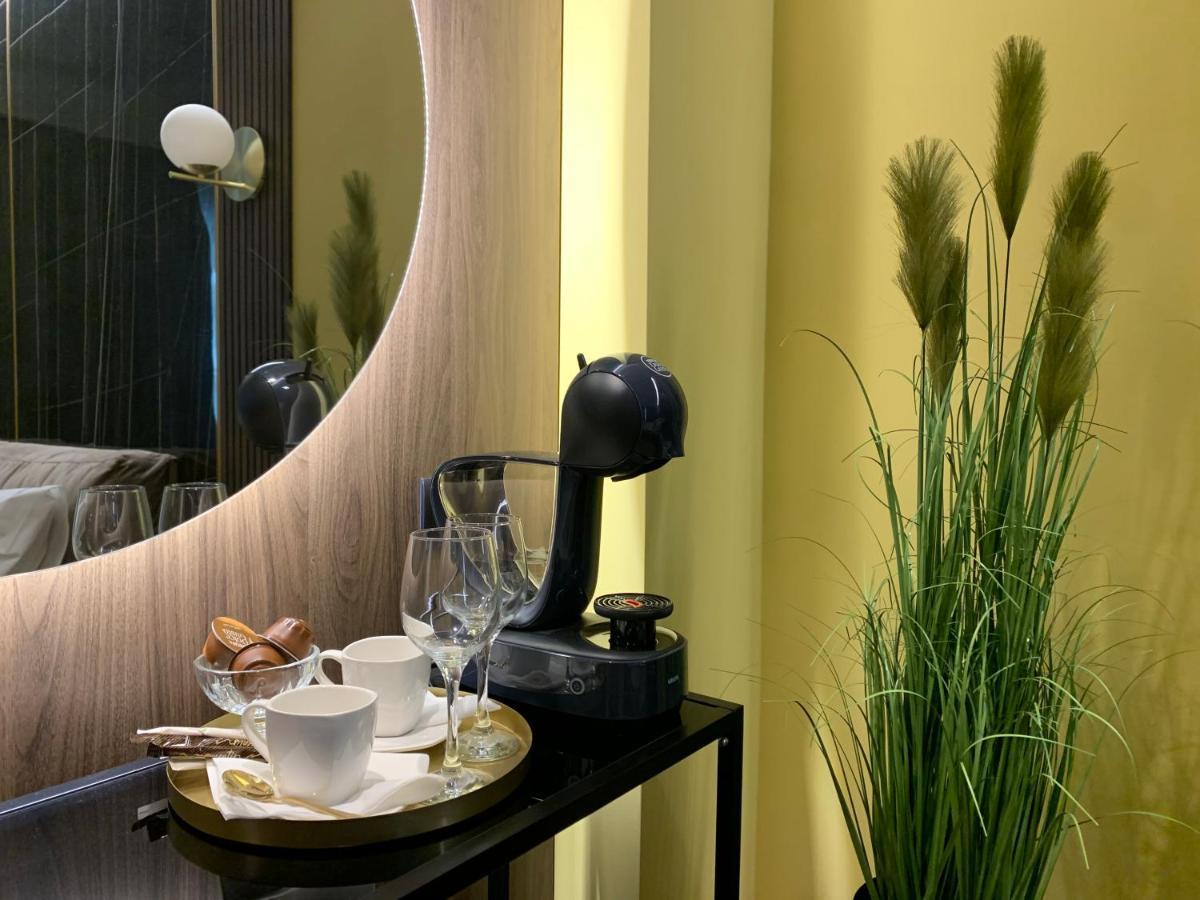 Luxury Sahara Noir Mamaia Nord Apartment Ngoại thất bức ảnh