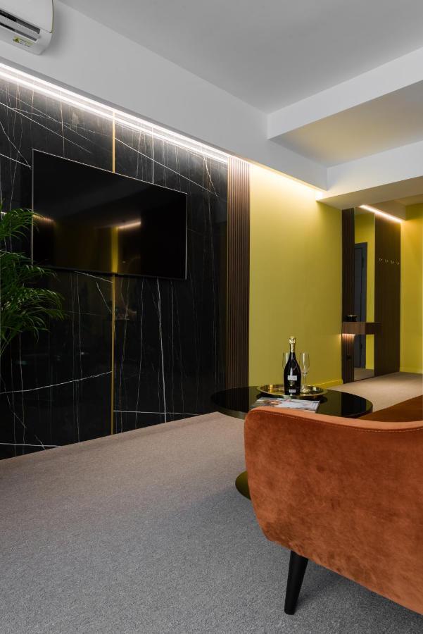 Luxury Sahara Noir Mamaia Nord Apartment Ngoại thất bức ảnh
