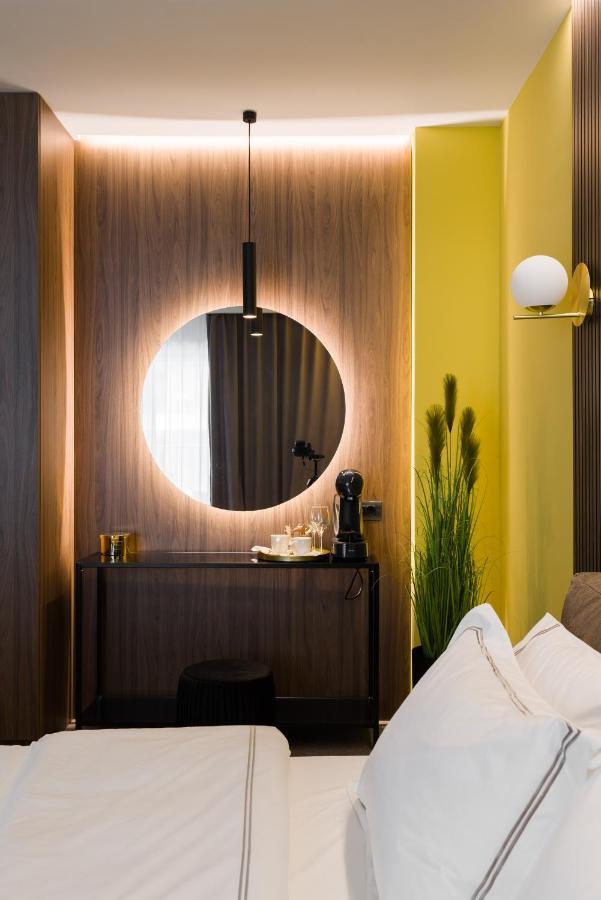 Luxury Sahara Noir Mamaia Nord Apartment Ngoại thất bức ảnh