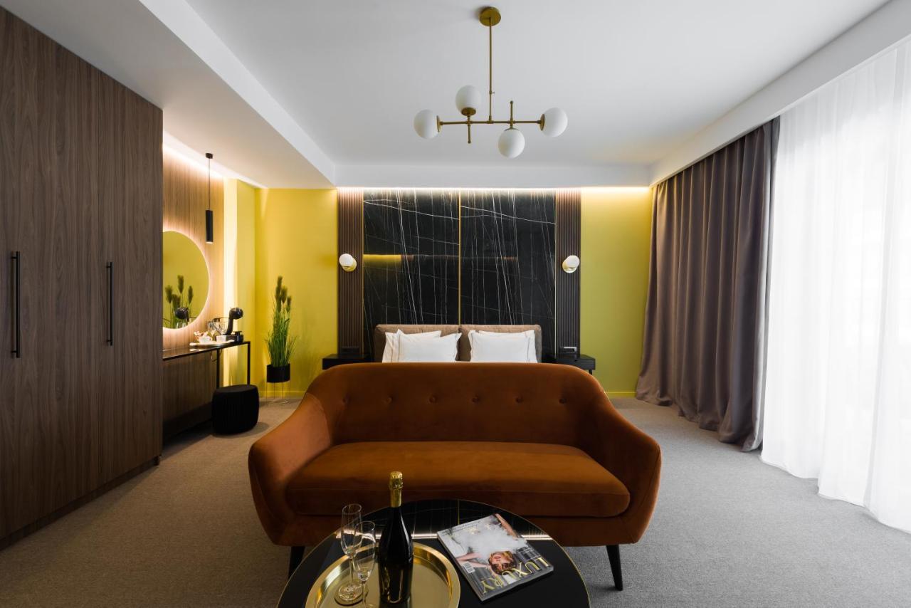 Luxury Sahara Noir Mamaia Nord Apartment Ngoại thất bức ảnh